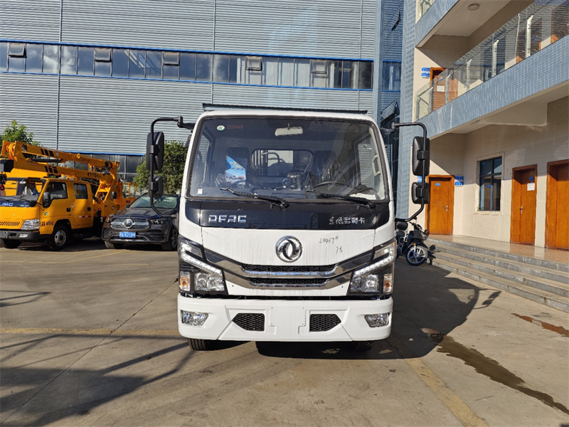 7方东风东风多利卡压缩垃圾车