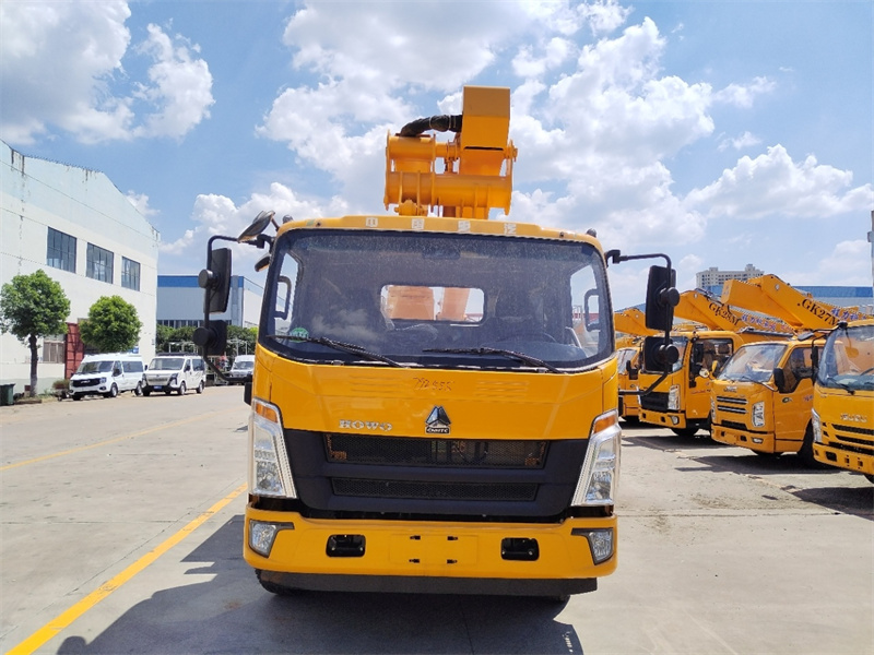 湖北程力豪绝缘臂高空作业车